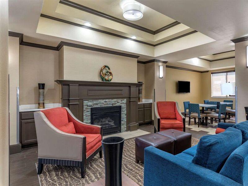 Comfort Inn & Suites El Dorado Bagian luar foto