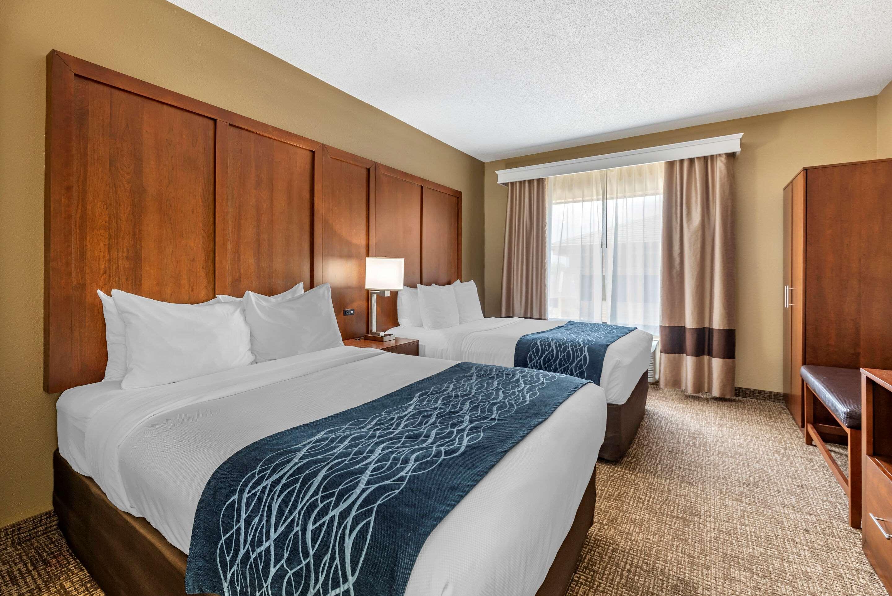 Comfort Inn & Suites El Dorado Bagian luar foto