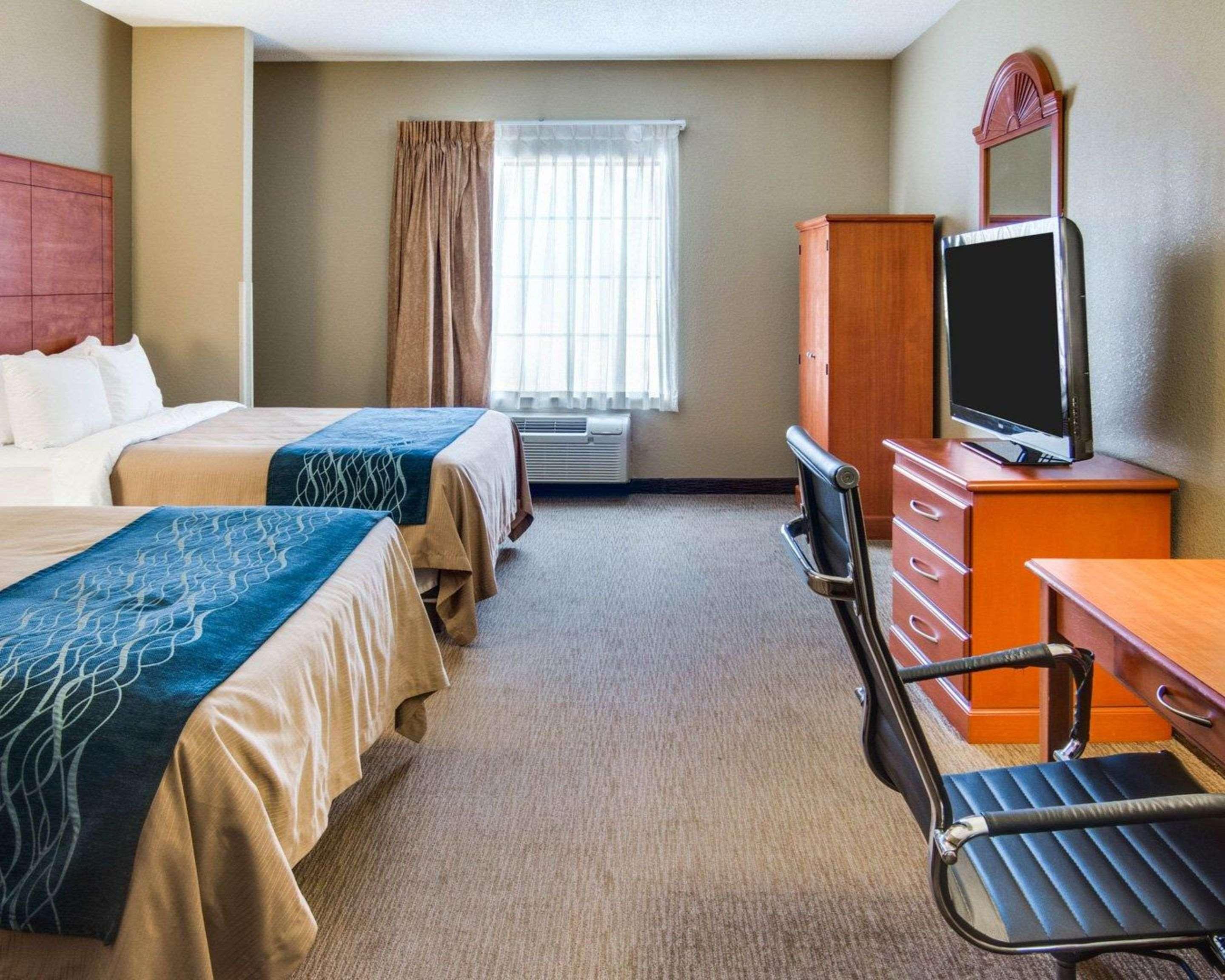 Comfort Inn & Suites El Dorado Bagian luar foto