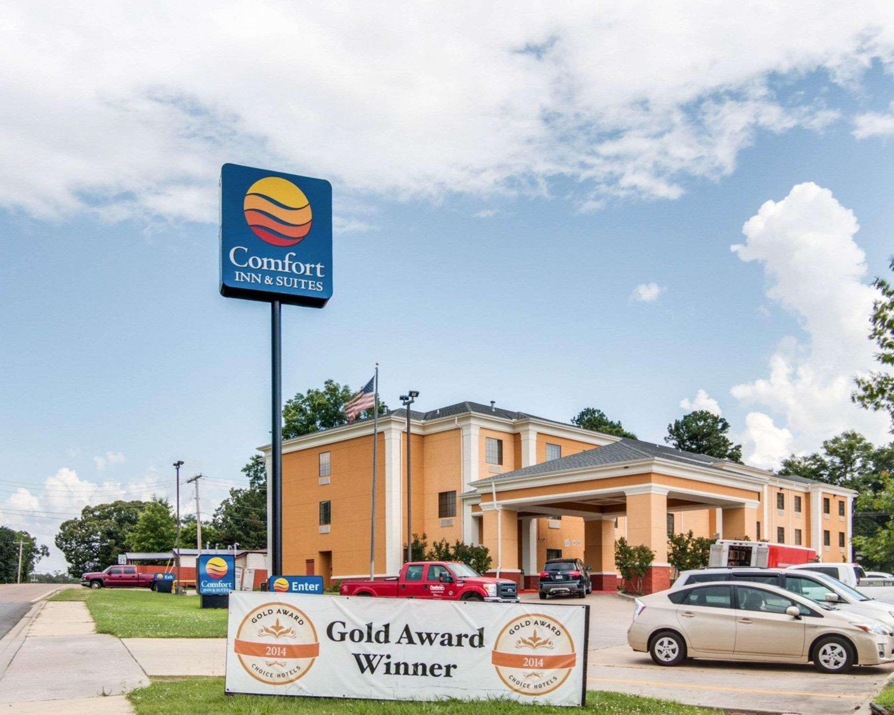 Comfort Inn & Suites El Dorado Bagian luar foto