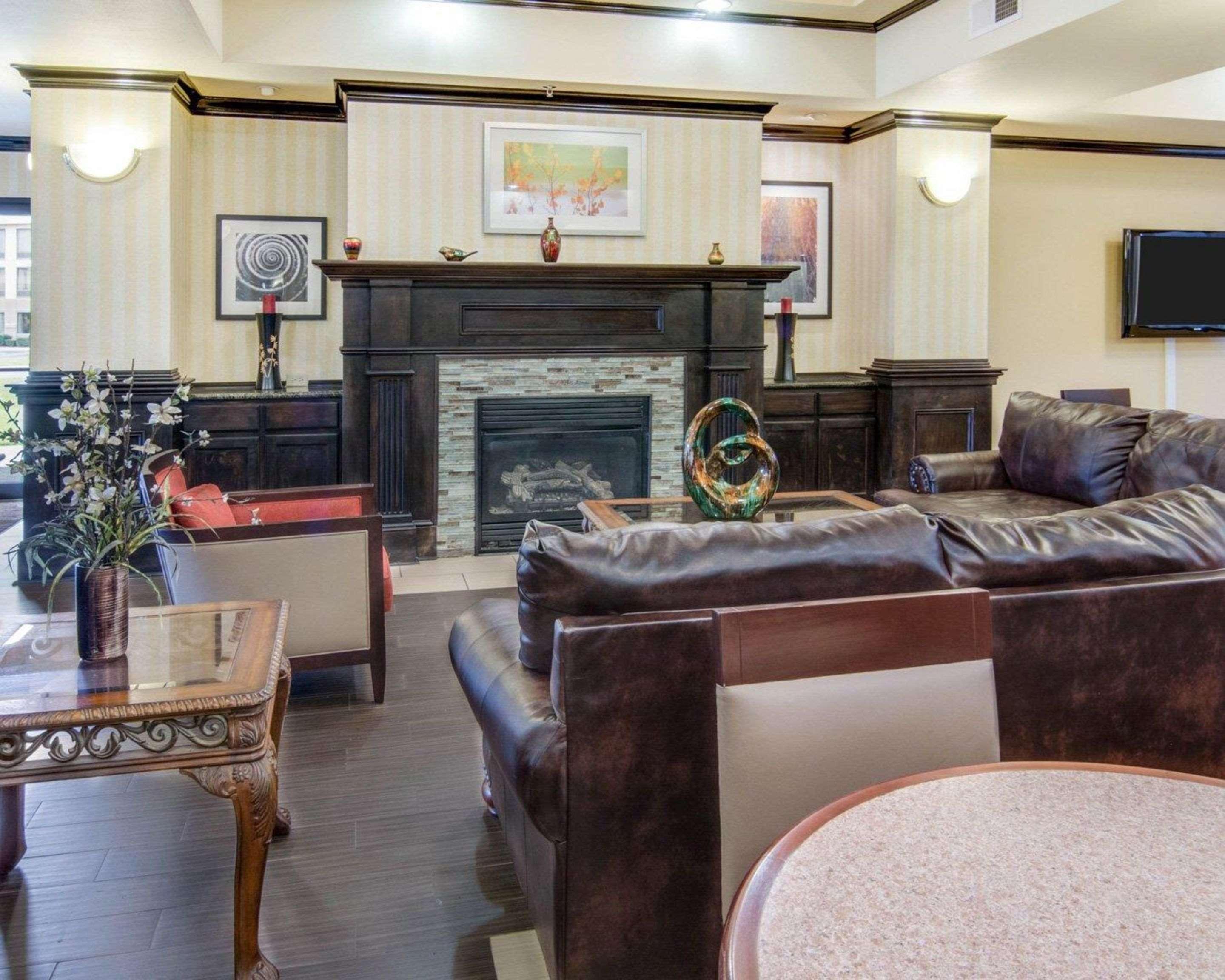 Comfort Inn & Suites El Dorado Bagian luar foto
