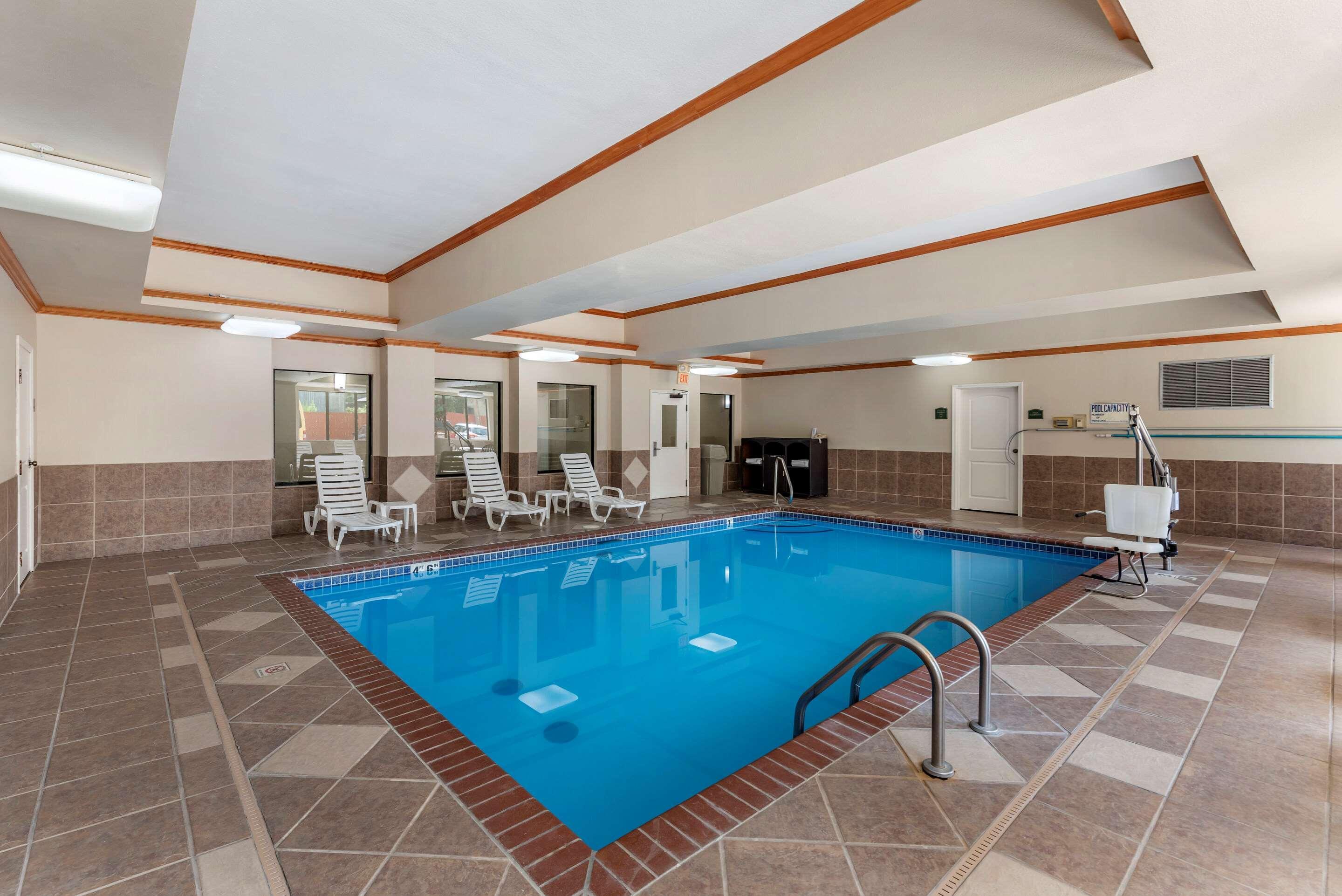 Comfort Inn & Suites El Dorado Bagian luar foto